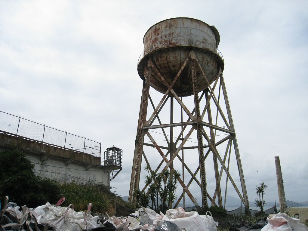 2011 Bay 2 Breakers Saturday 0825.JPG - I was able to participate in the 2011, 100th anniversary of the San Francisco Bay to Breakers 12K race. A great weekend for sight seeing and racing.
